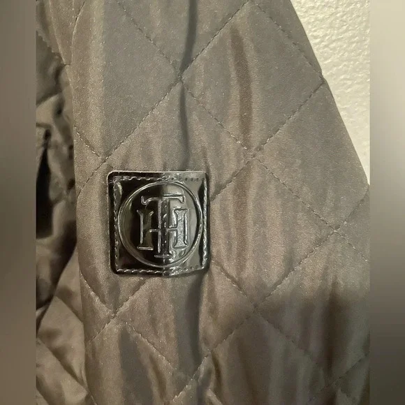 NWT Tommy Hilfiger Women’s Black Quilted Jacket size L - Picture 6 of 10